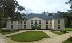 chateauBlosset x150
